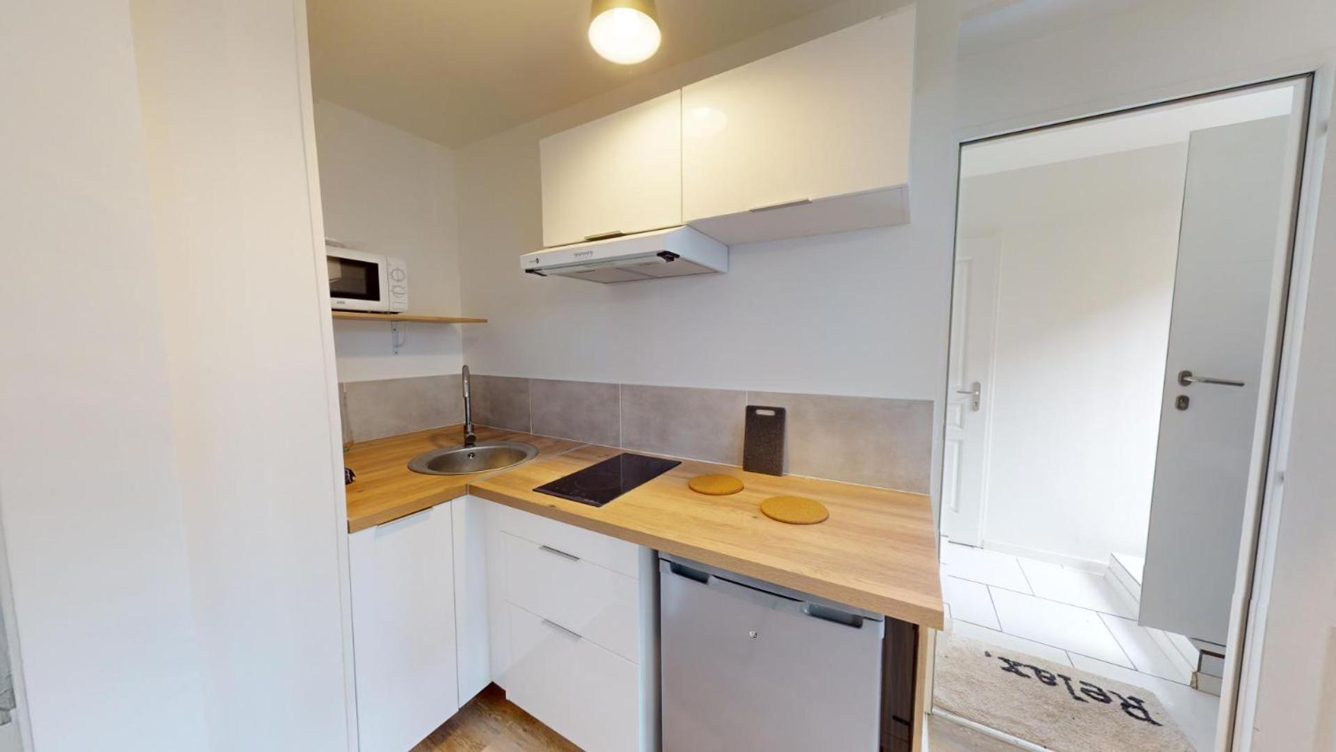 Immeuble Coty Jacuzzi Studios Et Chambres 勒阿弗尔 外观 照片